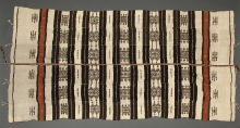 Koc khasa, połowa XX w., Fulbe, Mali, wełna wielbłądzia, 140 x 255 cm, fot. G. Solecki, A. Piętak